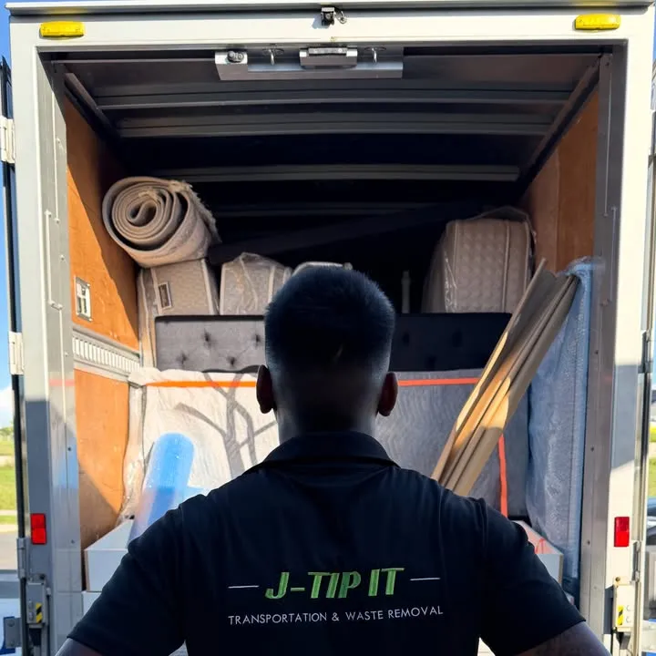J-Tip It truck on the job in Auckland